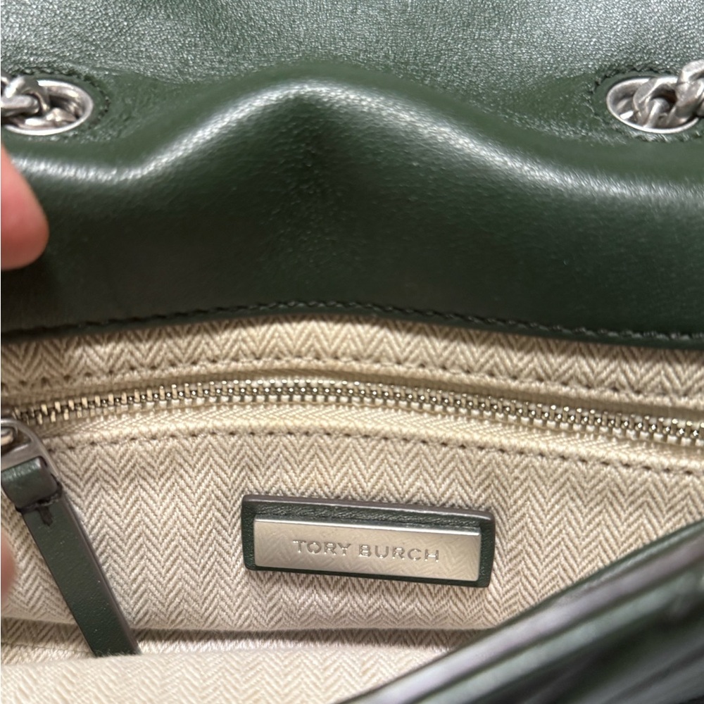 Tory Burch Kira Chevron Poblano Bag - Picture 8 of 9